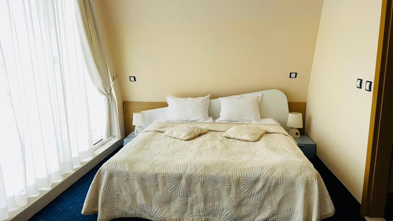 Хотел Аполонис Sozopol Exterior photo