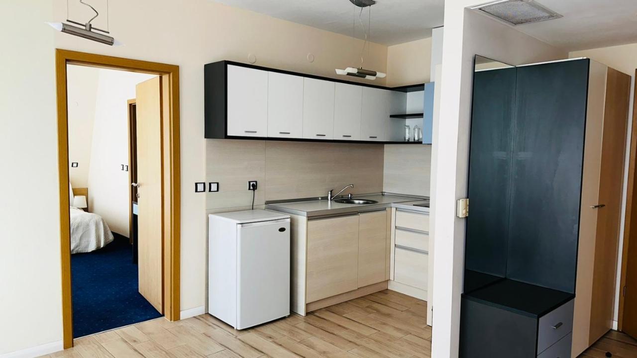 Хотел Аполонис Sozopol Exterior photo